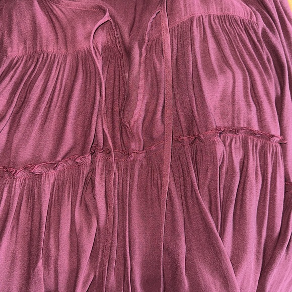 Free People Tiered Flowy Peasant Style Burgundy top size XS - Picture 11 of 13